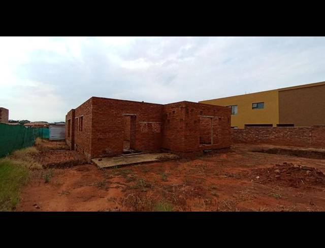 3 BEDROOM HOUSE FOR SALE IN MAGALIESBERG COUNTRY ESTATE